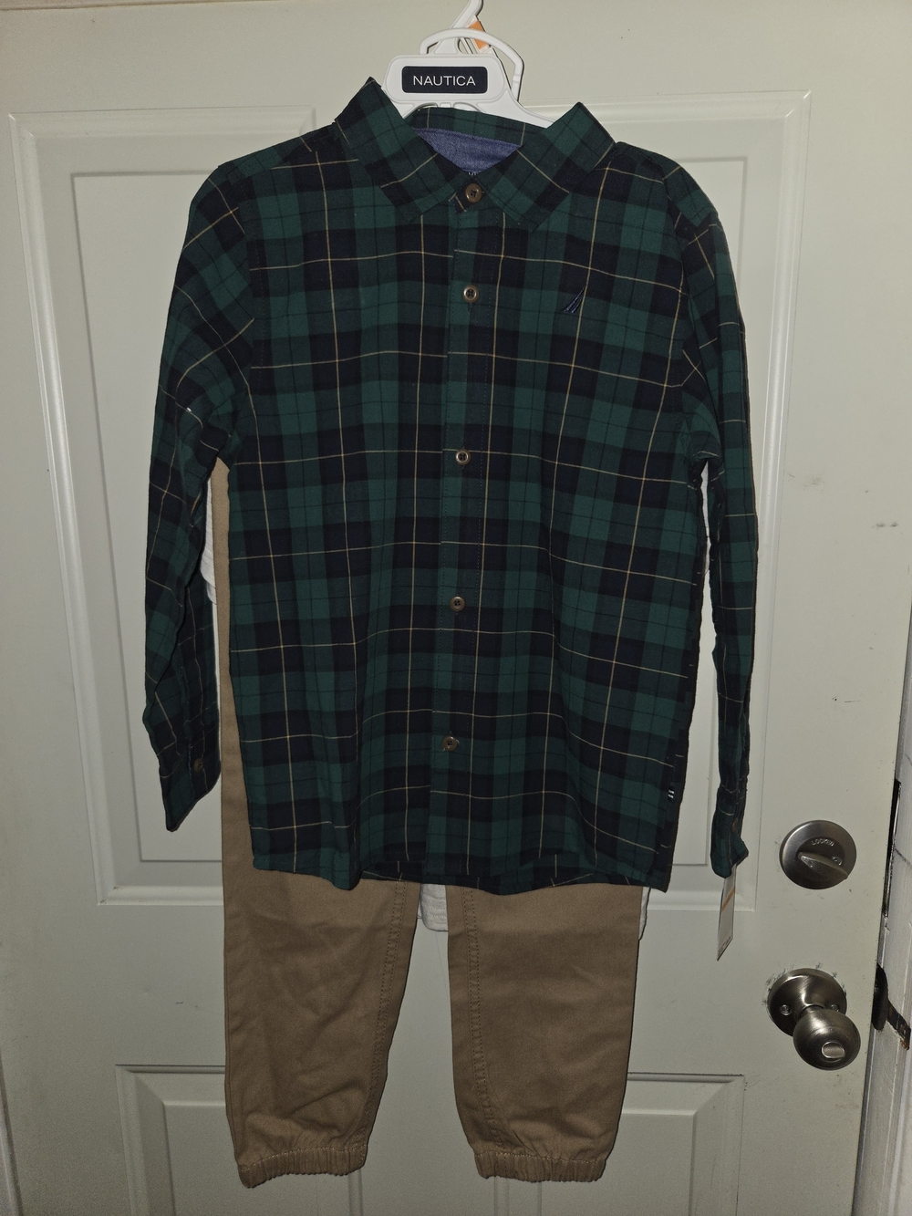 Nautica Boys3 Piece Size 7 Green Plaid Button-Down Shirt, Short Sleeve And Pants